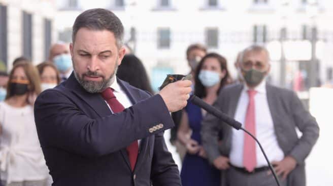 Abascal señala al PP al ser declarado persona non grata en Ceuta El presidente de Vox, Santiago Abascal