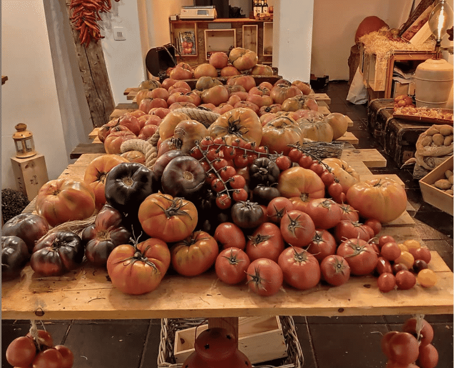 El Colmado del Tomate, más allá del kumato o del cherri