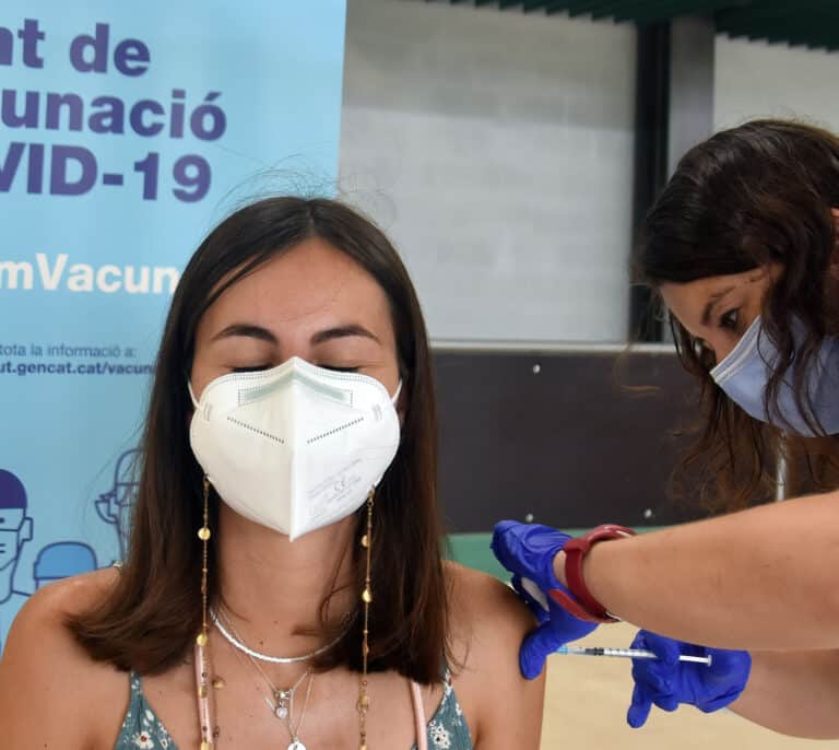 Rebelión de los médicos de primaria contra la suspensión de agendas por el Covid