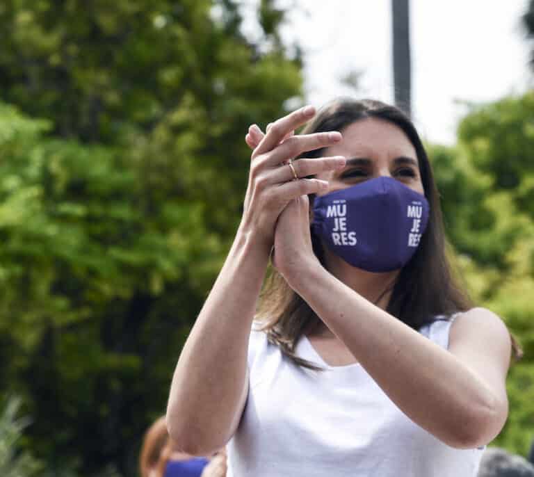 Irene Montero también evita definir como una dictadura al régimen cubano