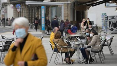Extremadura estudia que los vacunados puedan tener libertad de movimientos sin restricciones