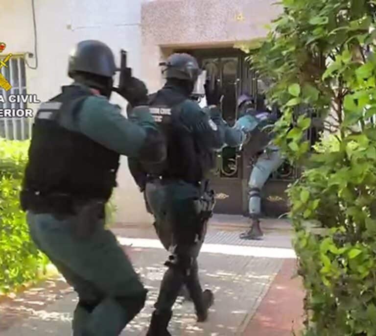 Detenidos 7 miembros de 'Dominican Don't Play' por delitos de agresión sexual y lesiones