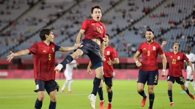España vence 5-2 en la prórroga a Costa de Marfil y se mete en semifinales