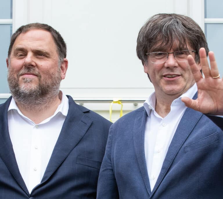 Puigdemont y Junqueras recusan a los magistrados del TC Arnaldo y Espejel por su "relación con el PP"