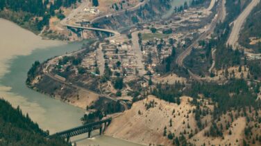 La doble tragedia de Lytton: el pueblo de Canadá que llegó a 50ºC queda arrasado por un incendio