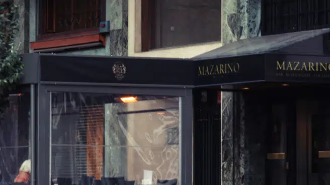 Cierra el bar Mazarino, un clásico de Madrid vecino de Richelieu