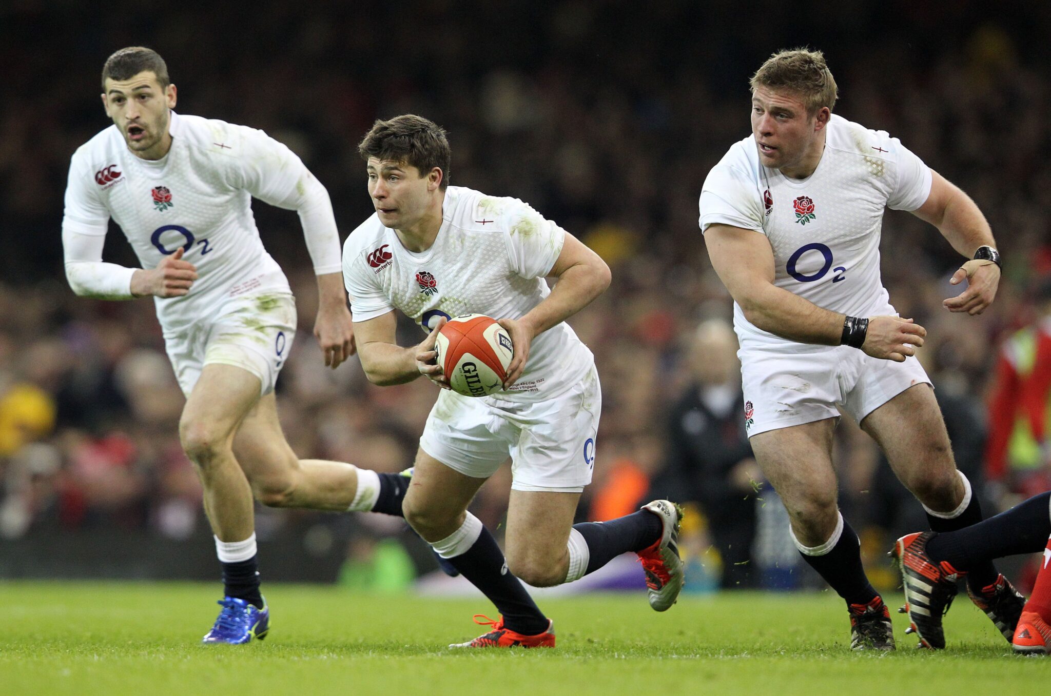 Jugadores ingleses disputando el prestigioso torneo de rugby Seis Naciones