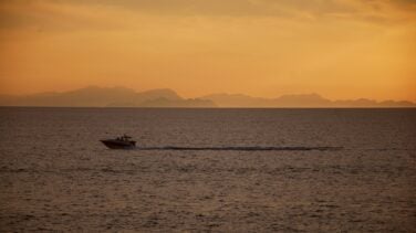 Un adolescente grave al hundirse en su 'bautismo' de buceo en Tarragona