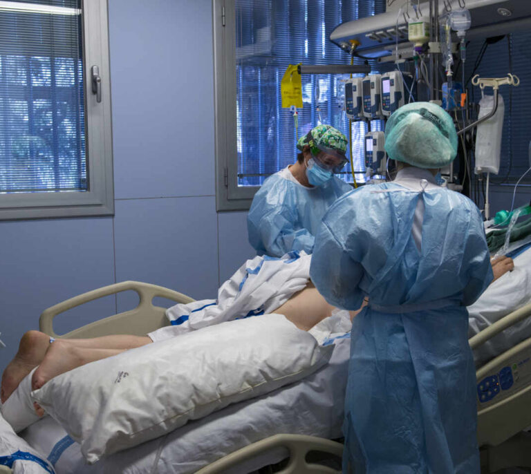 Andorra detecta un brote con 16 afectados en unas colonias