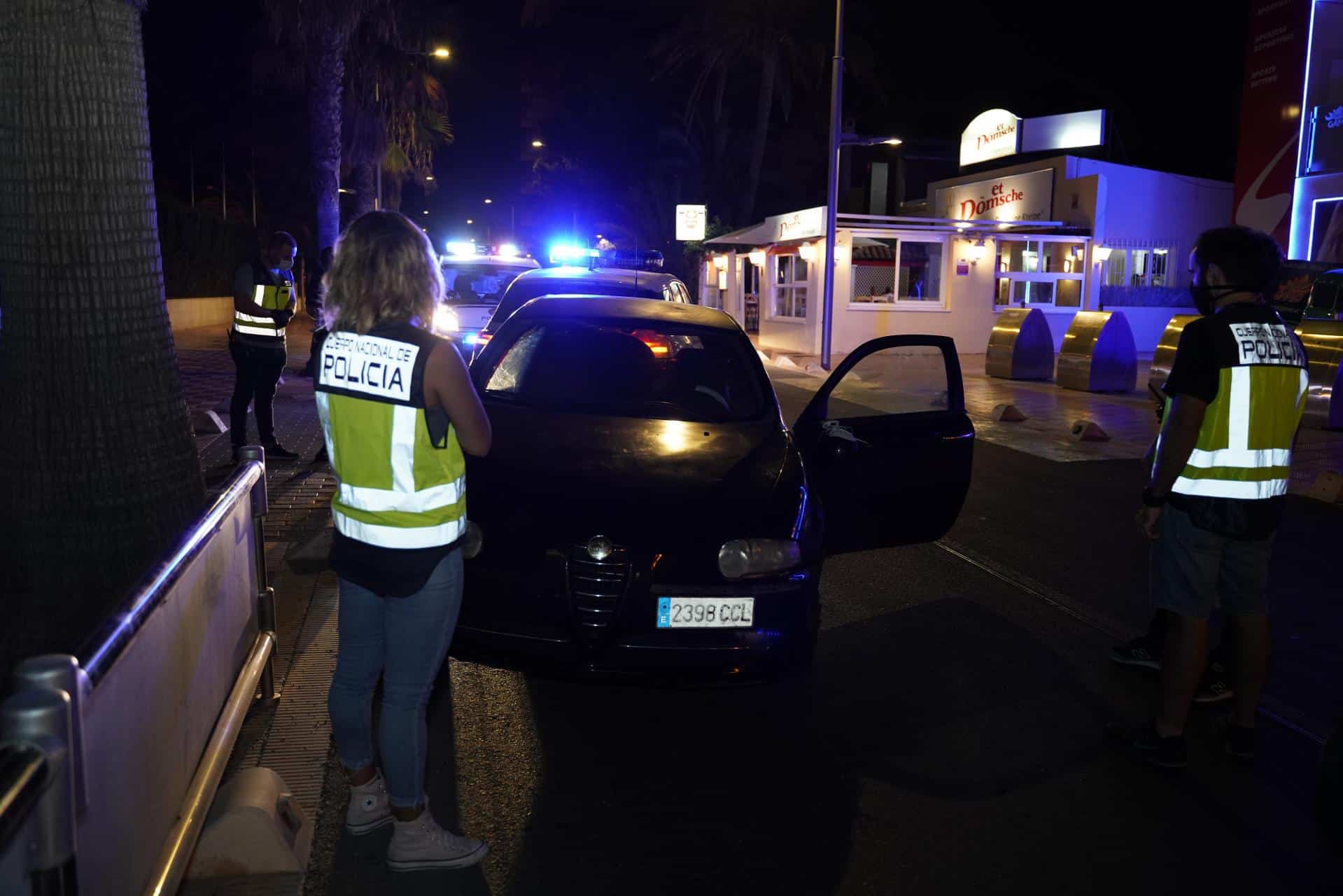 El juez envía a prisión a los tres acusados de una violación a una turista en Playa de Palma