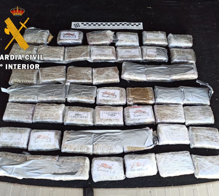 La Guardia Civil interviene 810 kilos de hachís en Huelva