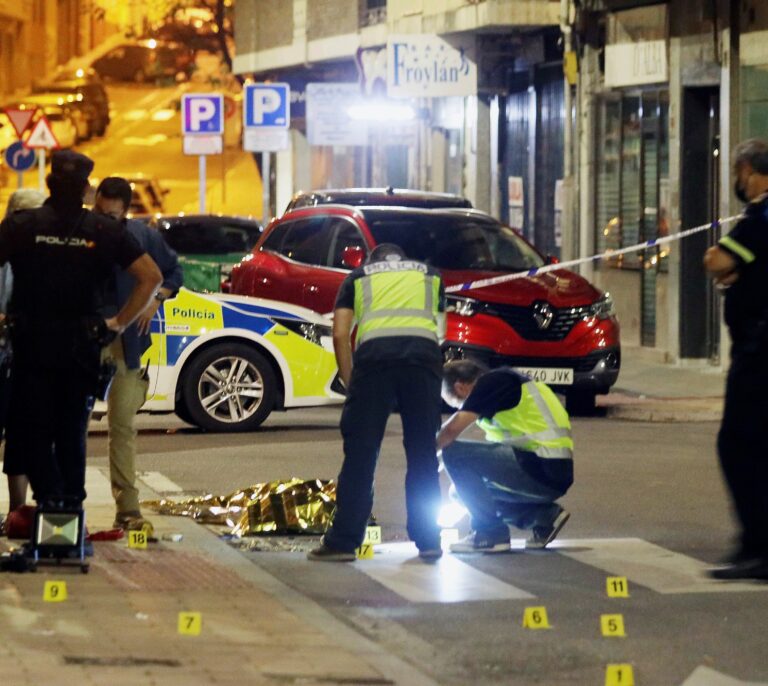 Tiroteo en Salamanca: muere un hombre y su acompañante cae herida muy grave