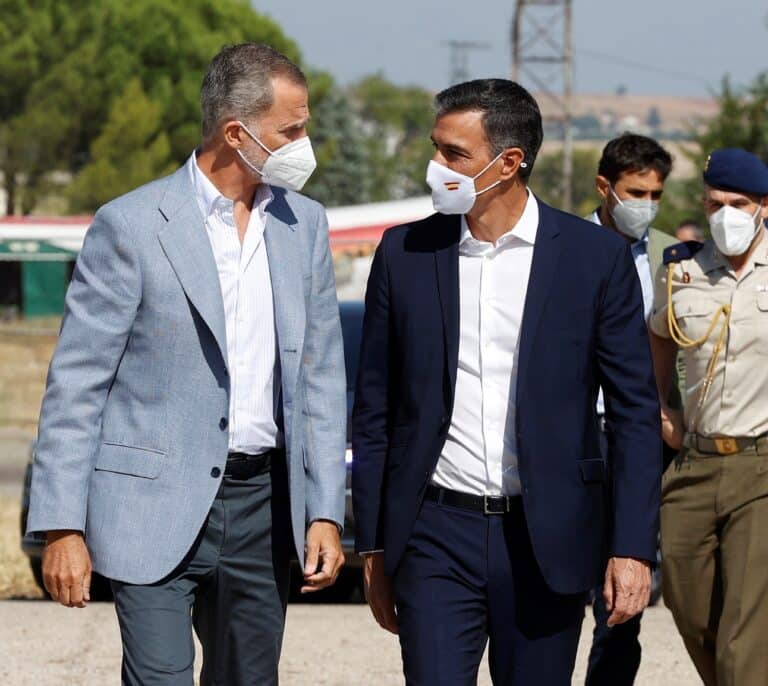 El Rey reconoce la "capacidad profesional" del equipo de evacuación de Kabul