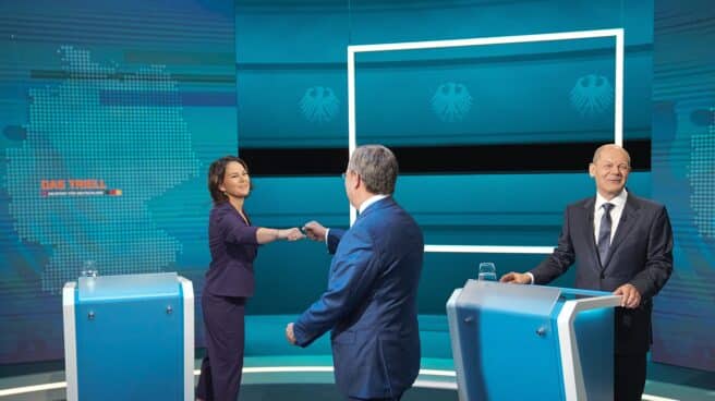 Scholz gana a los puntos el primer debate electoral Los tres principales candidatos alemanes en el primer debate en la televisión alemana