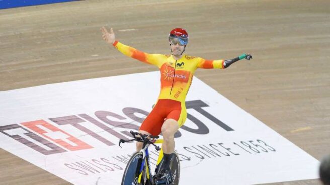 Alfonso Cabello, medallista en el kilómetro contrarreloj.