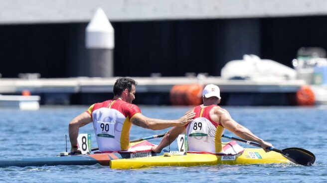 Saúl Craviotto y Carlos Arévalo, tras la final del K1-200