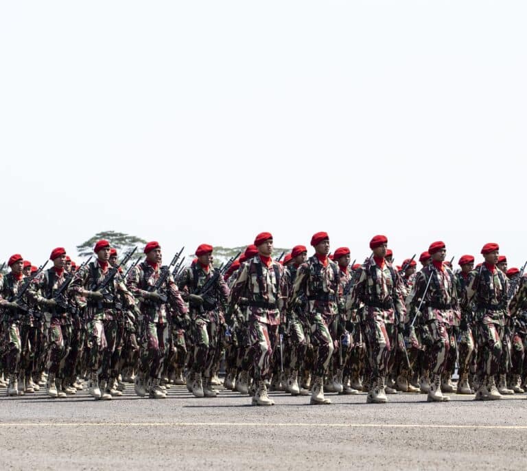 El Ejército de Indonesia anuncia el fin de las pruebas de virginidad a las reclutas