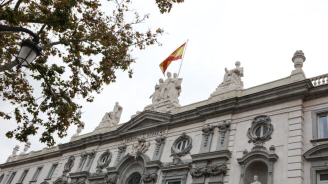 Fachada del edificio del Tribunal Supremo