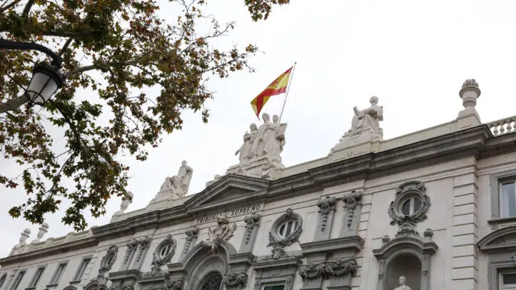 Fachada del edificio del Tribunal Supremo