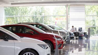 La falta de microchips arrastra al mercado automovilístico español, que cae un 20,5% en octubre