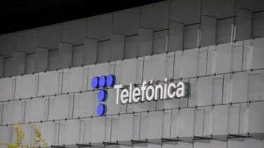 El Gobierno decidió sobre más de 80 operaciones como las de Telefónica el año pasado