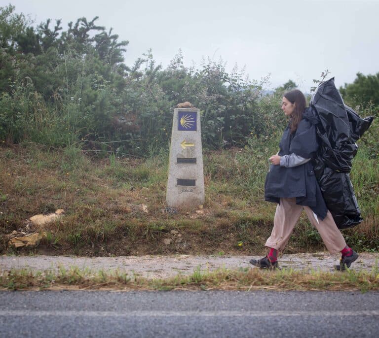 Del Camino de Santiago al 'trading', las sectas aprovechan la salida de la pandemia