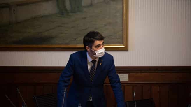 El Govern de la Generalitat se reúne con los grupos políticos antes de la comisión bilateral