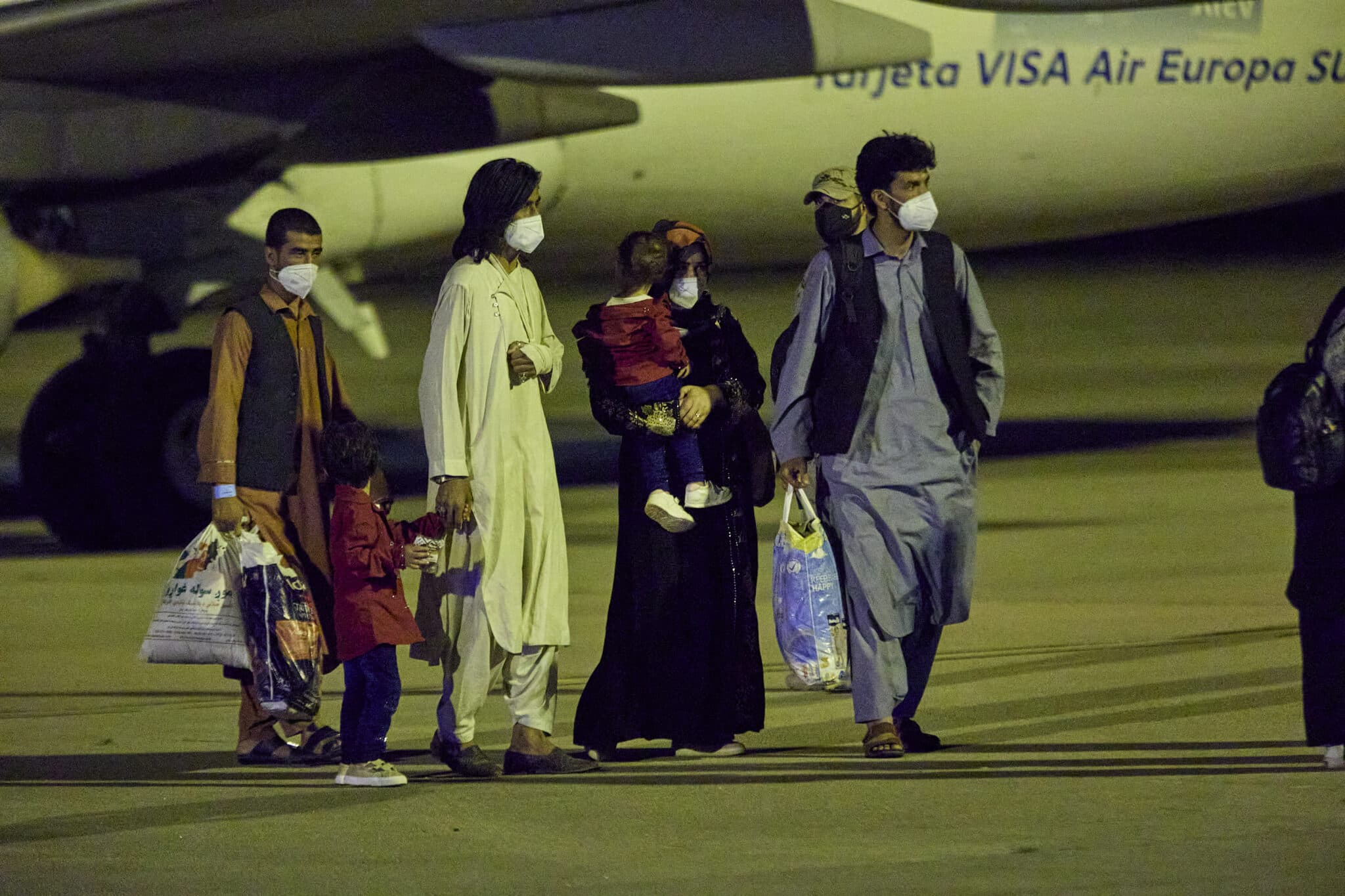 España consigue evacuar a otros 260 afganos en dos nuevos vuelos