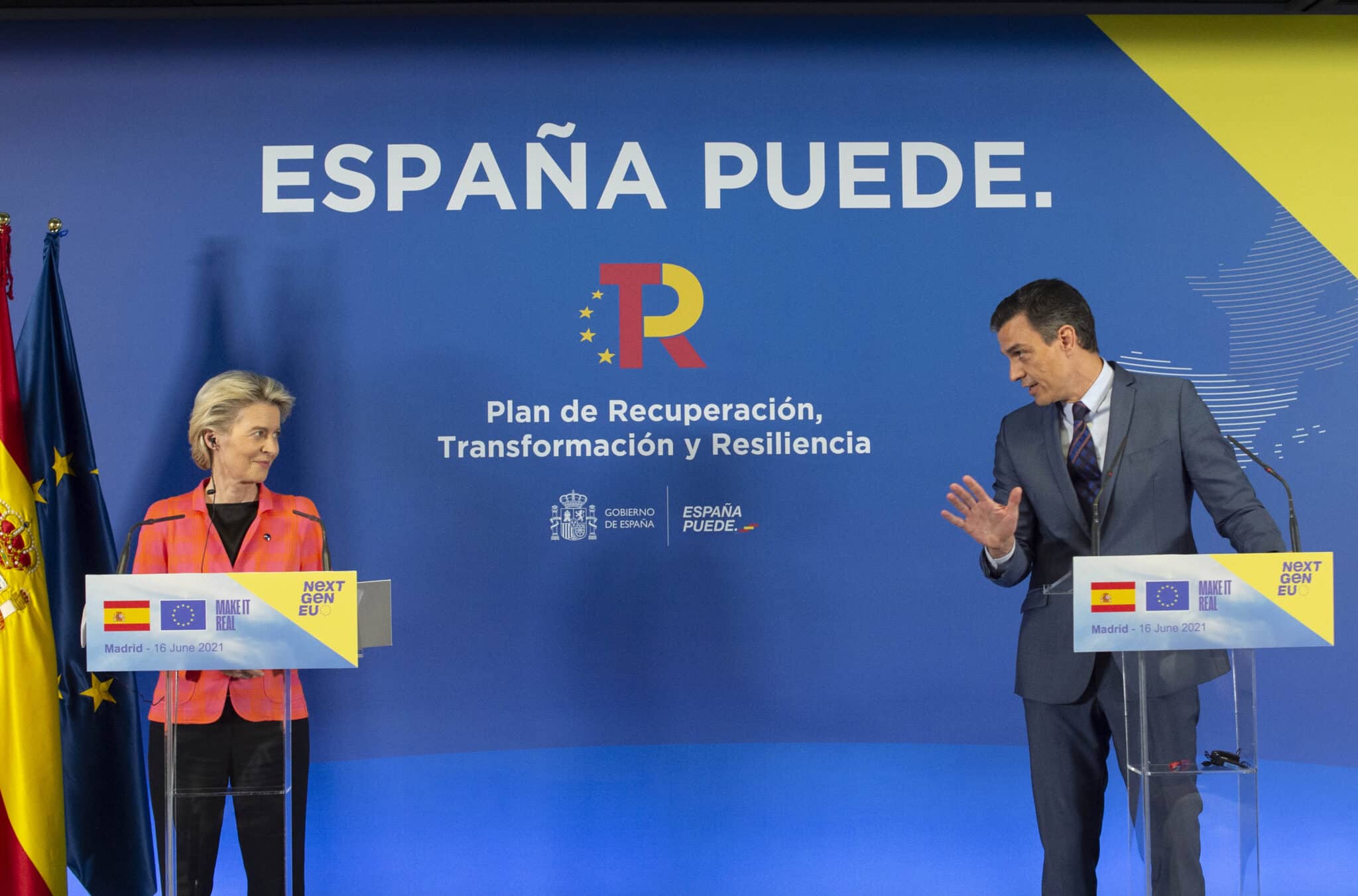 La presidenta de la Comisión Europea, Ursula von der Leyen, y el presidente del Gobierno, Pedro Sánchez