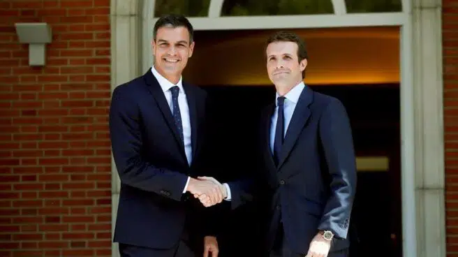 Sánchez y Casado arrancan en octubre y en Valencia la recomposición del bipartidismo