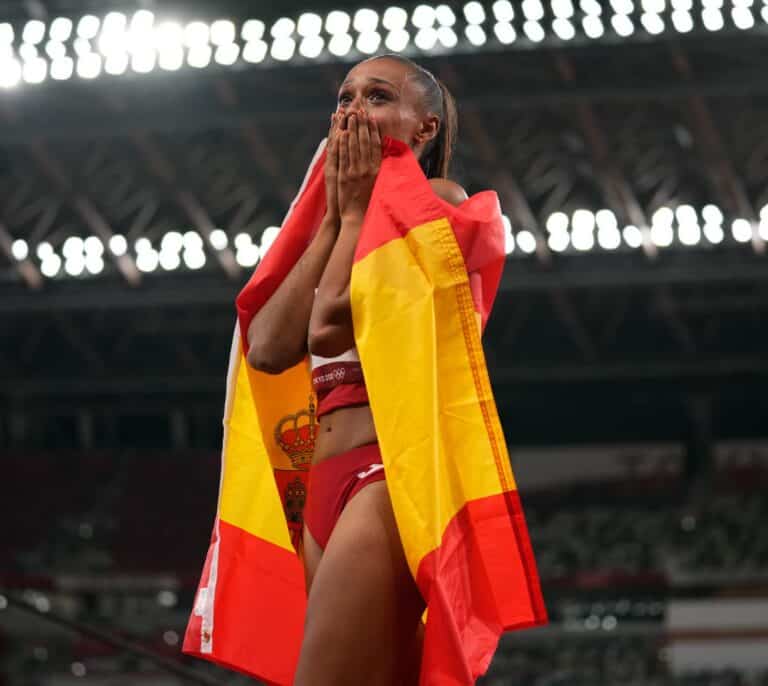 Ana Peleteiro se lleva el bronce en la gran noche de Yulimar Rojas