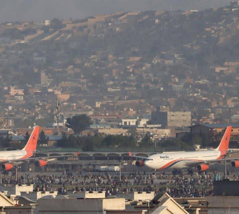 China aprovecha la crisis americana en Afganistán y apunta hacia Taiwán