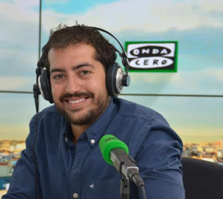 Aitor Gómez se encargará de las   noches de Onda Cero tras la salida de De la Morena