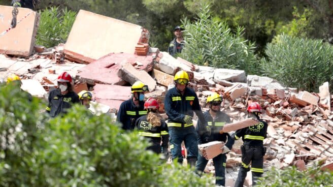 El edificio de tres plantas que se ha derrumbado en una urbanización de Peñíscola