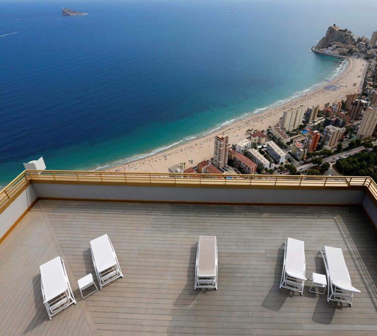 Los 100.000 empleos que dependen de los turistas internacionales