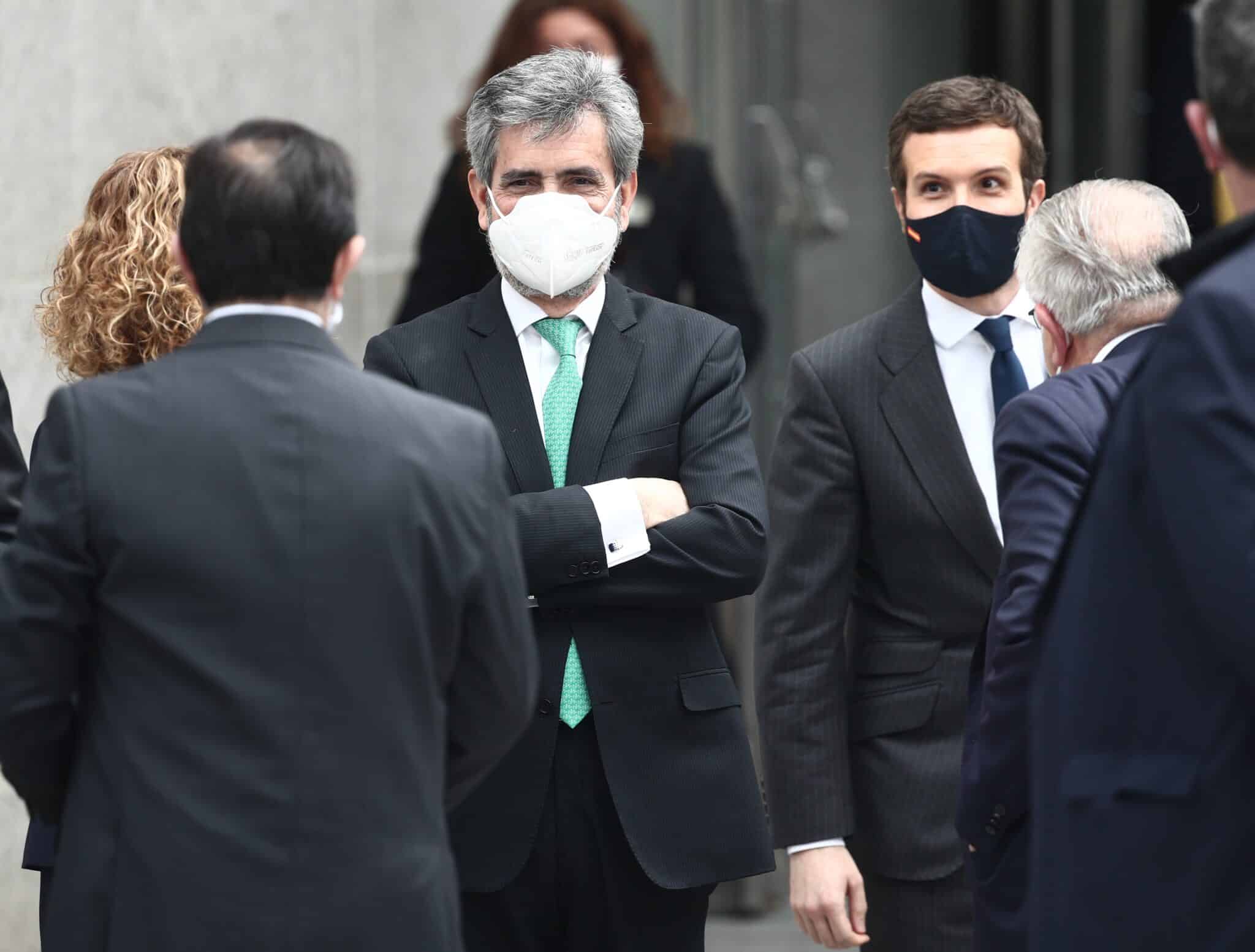 El presidente del Consejo General del Poder Judicial, Carlos Lesmes; y el líder del PP, Pablo Casado.