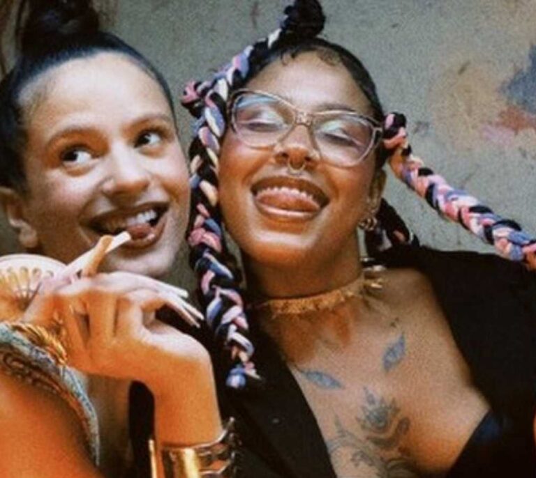 Tokischa, la dominicana que comparte uñas y canción con Rosalía