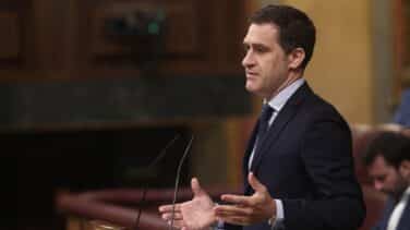 El PP acusa al Gobierno de tener una "agenda oculta" para subir impuestos