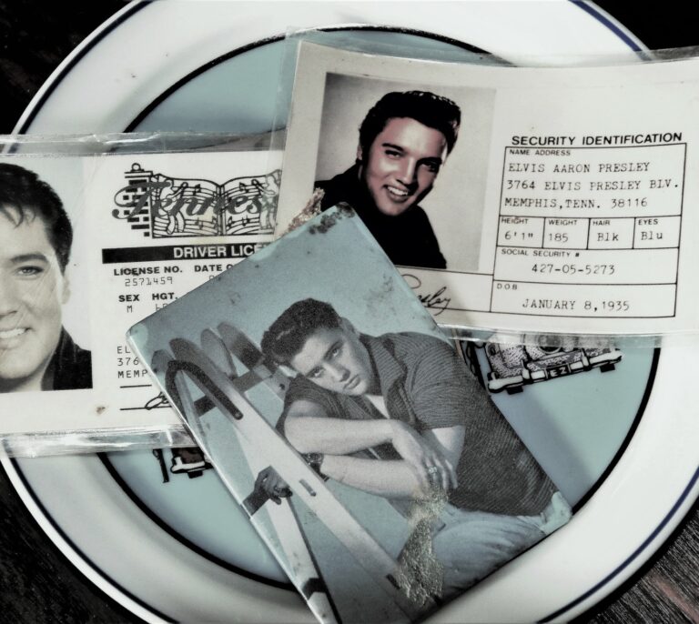 Elvis Presley: 44 años de una muerte sin resolver