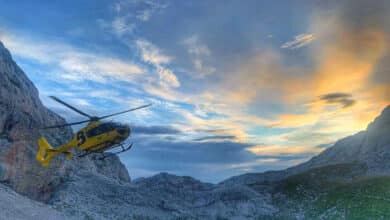 Un escalador de 52 años muere al caer desde 30 metros en los Picos de Europa