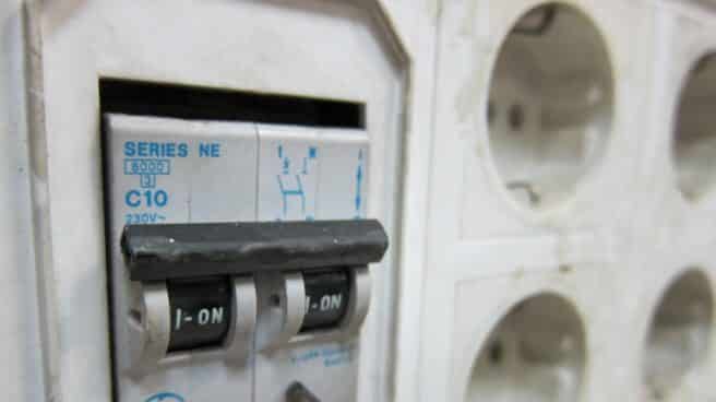 electricidad-enchufes