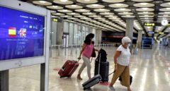 Facua denuncia a 27 aerolíneas por no ofrecer un teléfono gratuito de atención al cliente