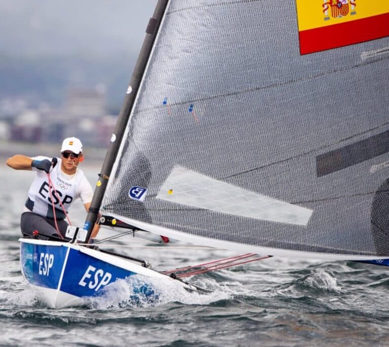 Joan Cardona, medalla de bronce en la clase Finn