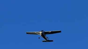 Fallecen dos personas en un accidente de avioneta en Niebla (Huelva), que se ha estrellado en un olivar