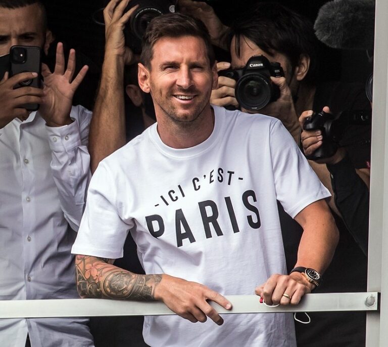El PSG hace oficial el fichaje de Leo Messi
