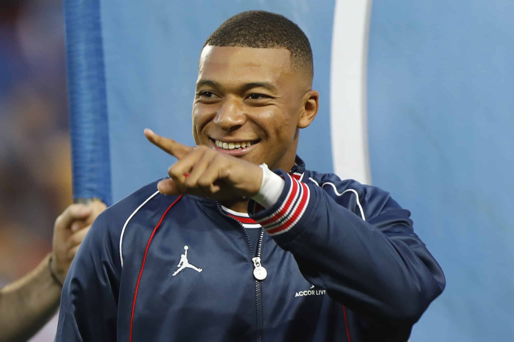 El astro francés Kylian Mbappé, antes de un partido con el PSG.