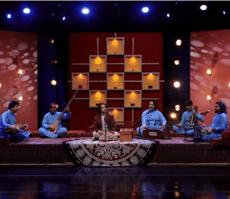 El Emirato del silencio melodioso: los talibán prohíben la música en Afganistán