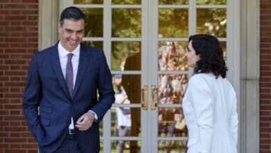 Madrid pide incluir la tercera dosis en el Plan Nacional de vacunación y abre un nuevo frente con Sánchez