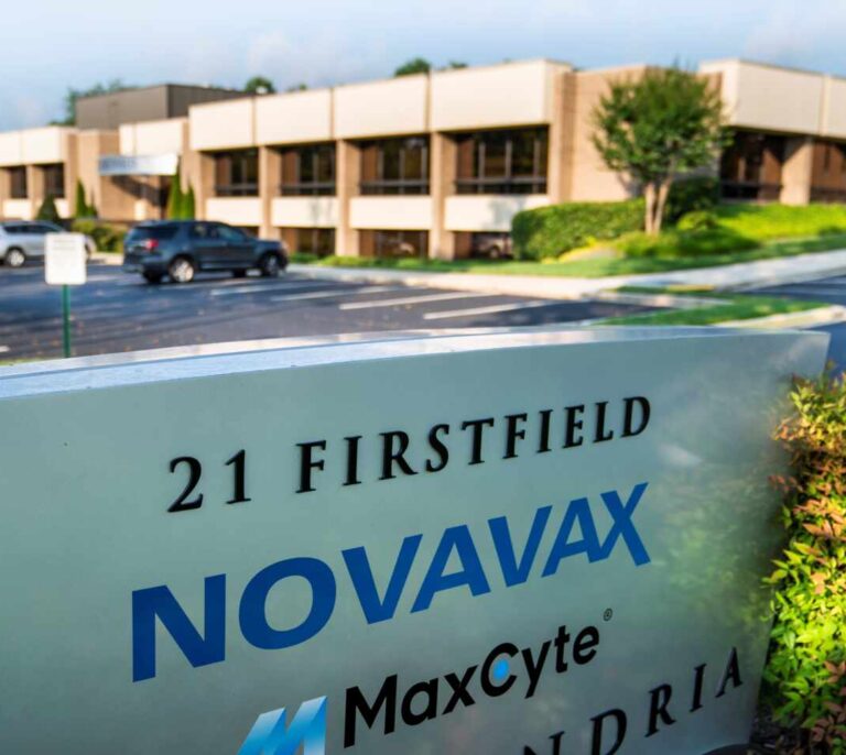 La EMA decidirá el próximo lunes si aprueba la vacuna de Novavax contra la Covid-19