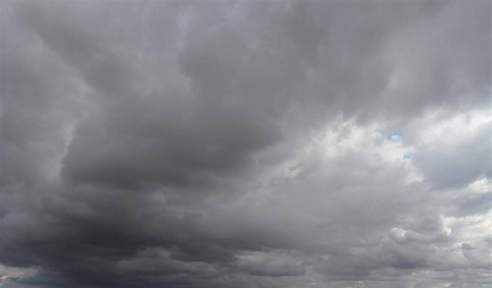 Hoy, cielos nubosos, chubascos y tormentas en gran parte de la Península